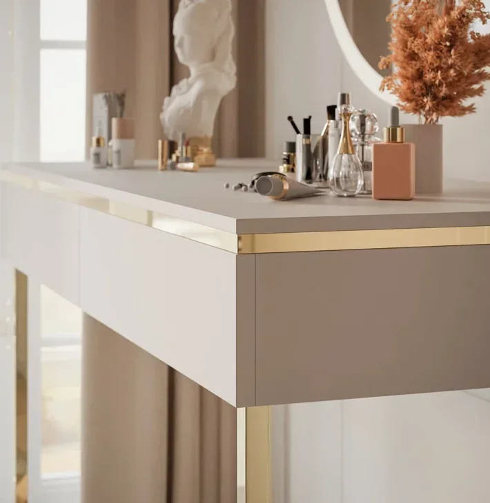 z Bedroom Furniture Stainless  - огляд і ціна Z. A. Furniture